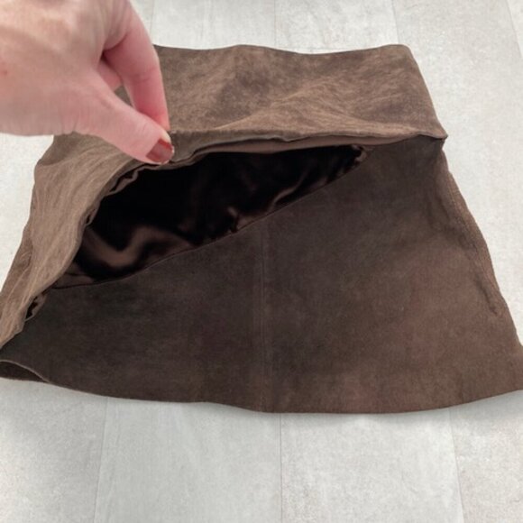 BLANK NYC Chocolate Souffle Brown 100% Suede Leather Wrap Mini Skirt Sz 26 - Picture 5 of 13